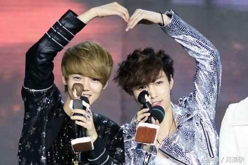 张艺兴鹿晗最新爆料,揭秘娱乐圈幕后故事